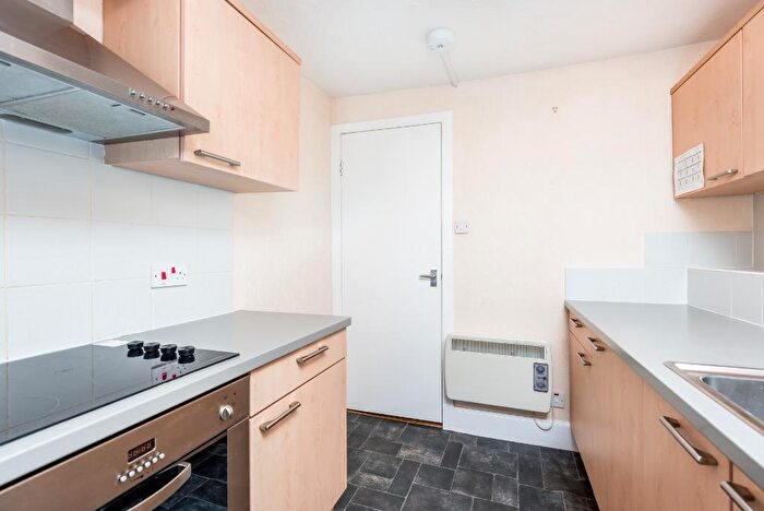 1 Bedroom Flat To Rent In High Street, Arbroath, Angus, DD11