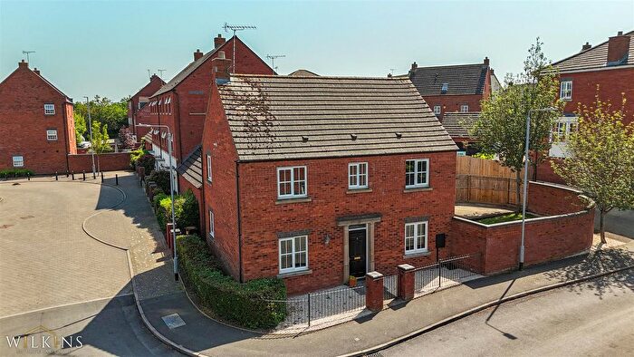 4 Bedroom Detached House For Sale In Forest School Street, Burton-On-Trent, DE13