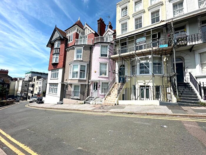 1 Bedroom Flat To Rent In Albion Hill, Ramsgate, Kent, CT11