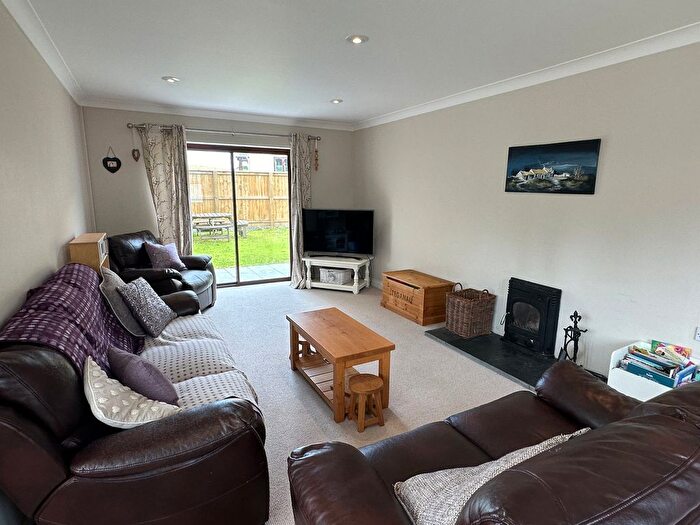 4 Bedroom Detached House For Sale In Maescelyn, Talley, Llandeilo, SA19