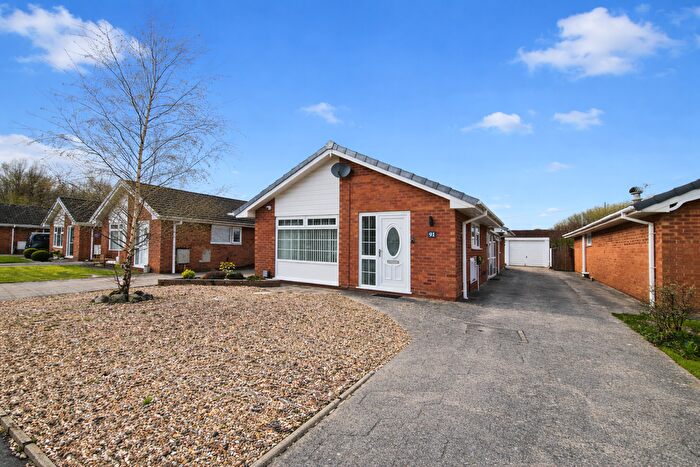 3 Bedroom Bungalow For Sale In Mayfield Avenue, Thornton, Lancashire, FY5