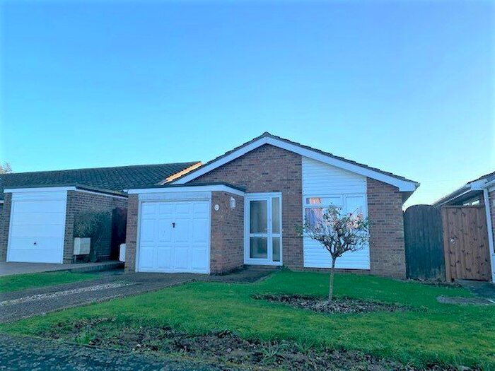 2 Bedroom Detached Bungalow To Rent In Lushington Avenue, Kirby Cross, Frinton-On-Sea, CO13