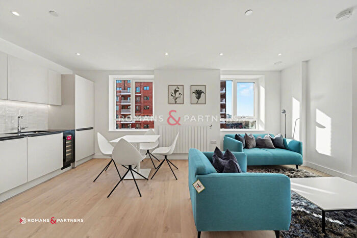 1 Bedroom Apartment To Rent In Dray House, Lombard Square, SE28