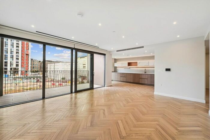 2 Bedroom Flat To Rent In Sands End Lane, London, SW6