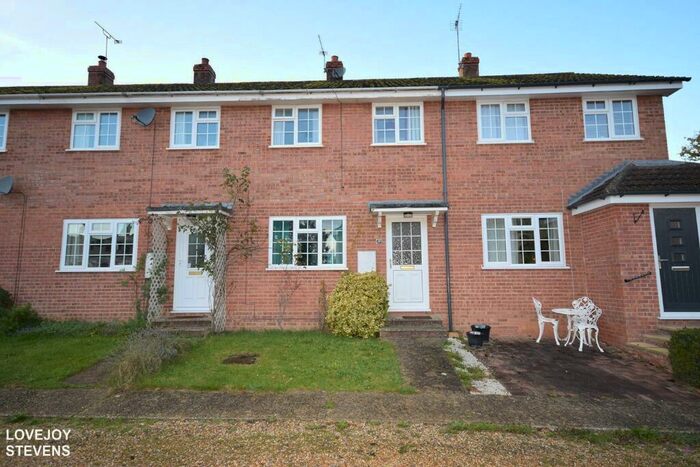 3 Bedroom Terraced House To Rent In Harwood Rise, Woolton Hill, RG20