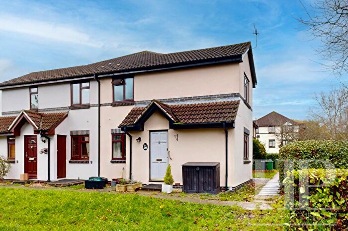 1 Bedroom End Of Terrace House To Rent In Wordsworth Mead, Redhill, RH1