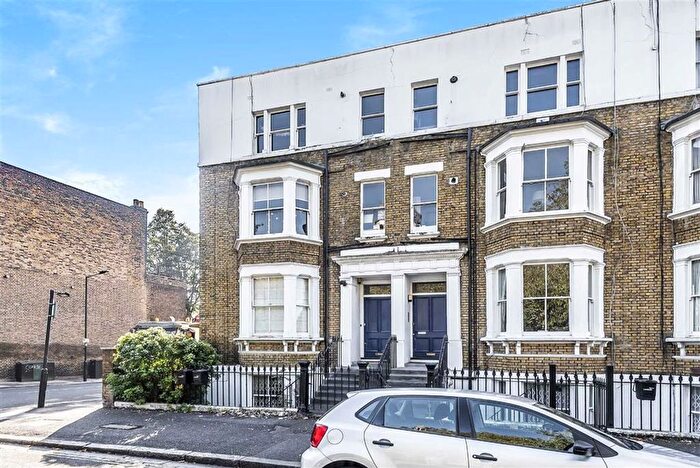 2 Bedroom Flat To Rent In Prima Road, Oval, SW9