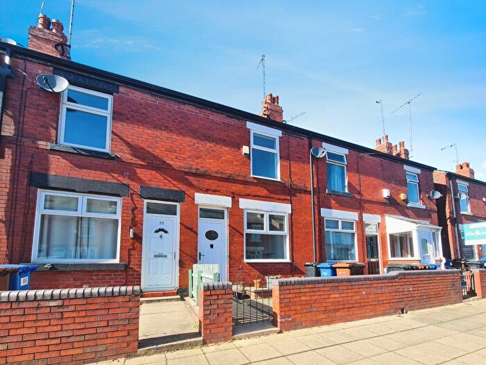 2 Bedroom Terraced House To Rent In Caistor Street, Stockport, Greater Manchester, SK1