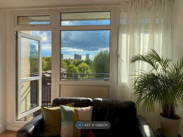 2 Bedroom Flat To Rent In Chambord St, London, E2