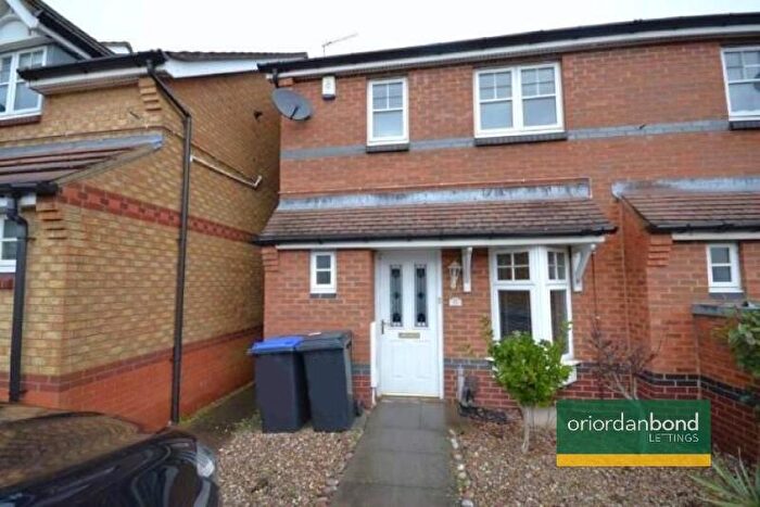 2 Bedroom End Of Terrace House To Rent In Nene Way, Kings Health, Northampton, NN5