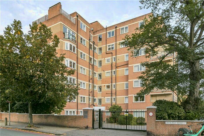 1 Bedroom Flat To Rent In Upper Richmond Road, Putney, SW15
