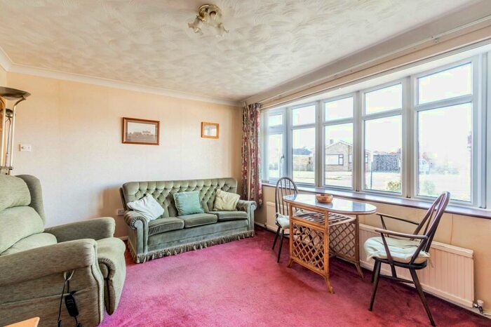 2 Bedroom Detached Bungalow For Sale In Weston Rise, Caister-On-Sea, NR30