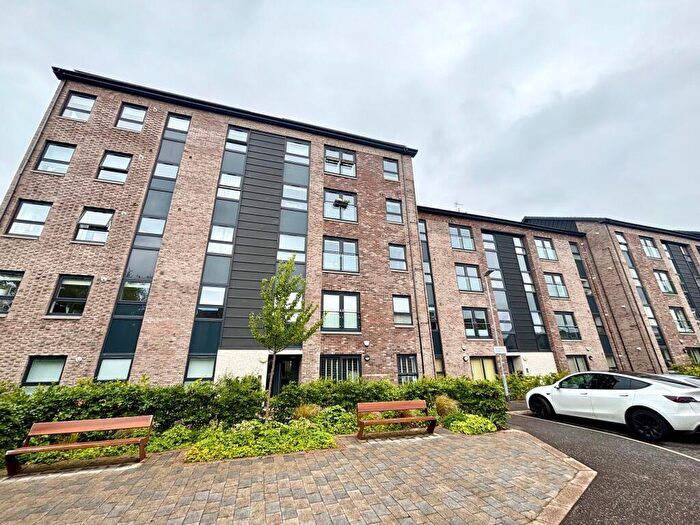 1 Bedroom Flat To Rent In Riverford Court, Newlands, G43