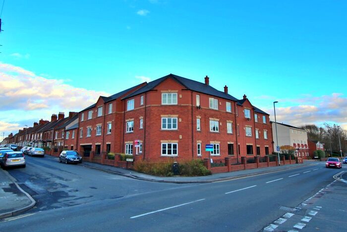 2 Bedroom Flat To Rent In Gendle Court, Thomas Street, Tamworth B77