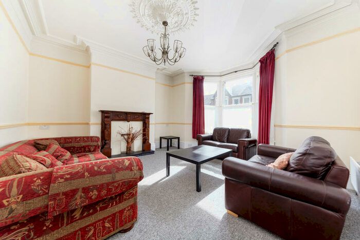 4 Bedroom House To Rent In Simonside Terrace, Heaton, Newcastle Upon Tyne, NE6