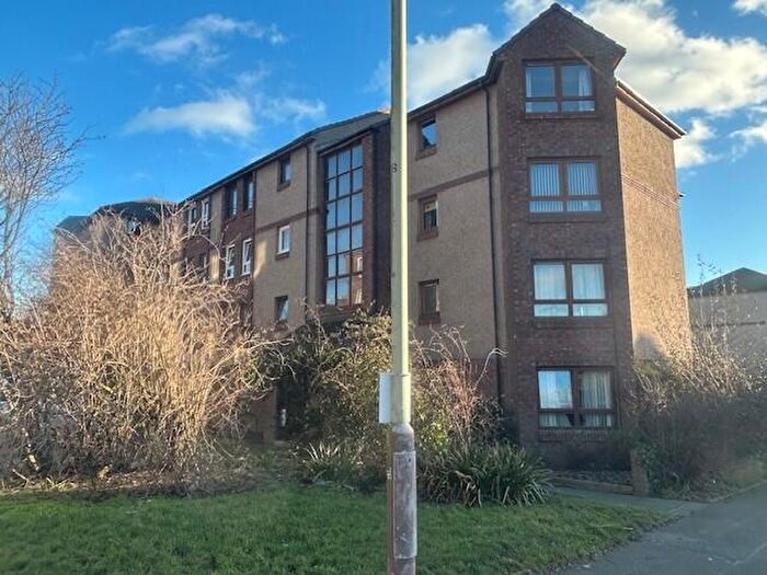 2 Bedroom Flat To Rent In Tannadice Court, Tannadice Street, Dundee, DD3