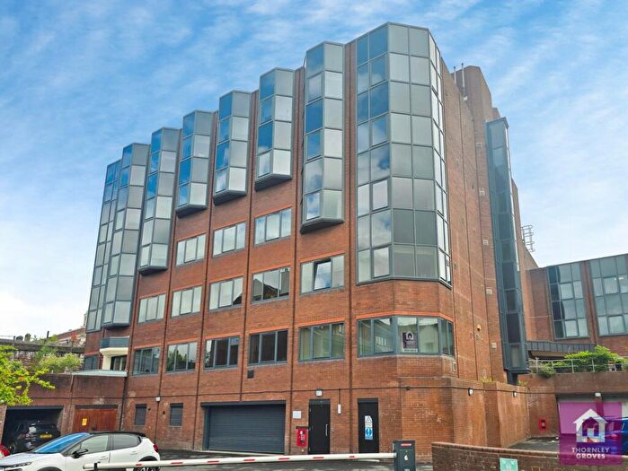 2 Bedroom Flat For Sale In Firemans Square, Chester, Cheshire, CH1