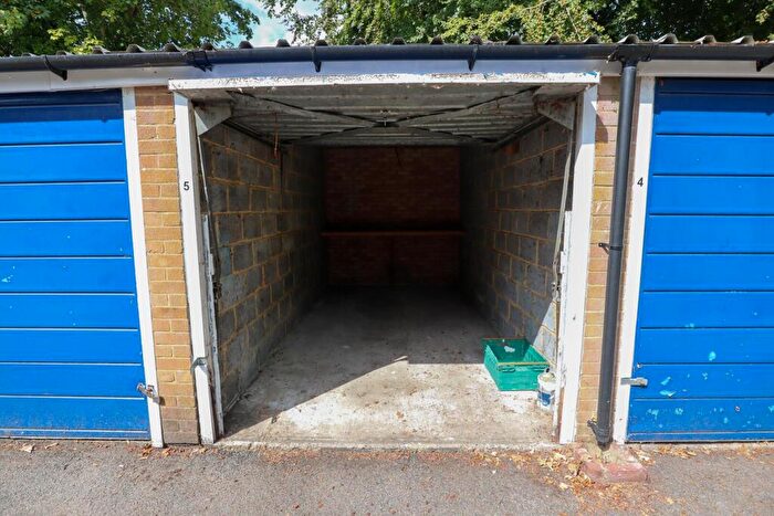 Garages To Rent In Tupwood Court, CR3