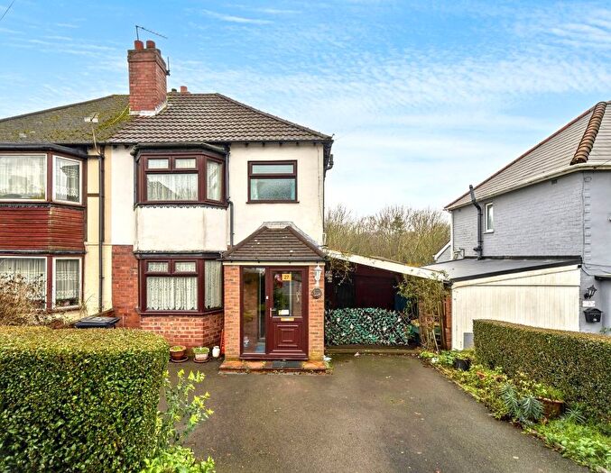 3 Bedroom Semi Detached House For Sale In Kenelm Road, Coseley, Bilston, WV14