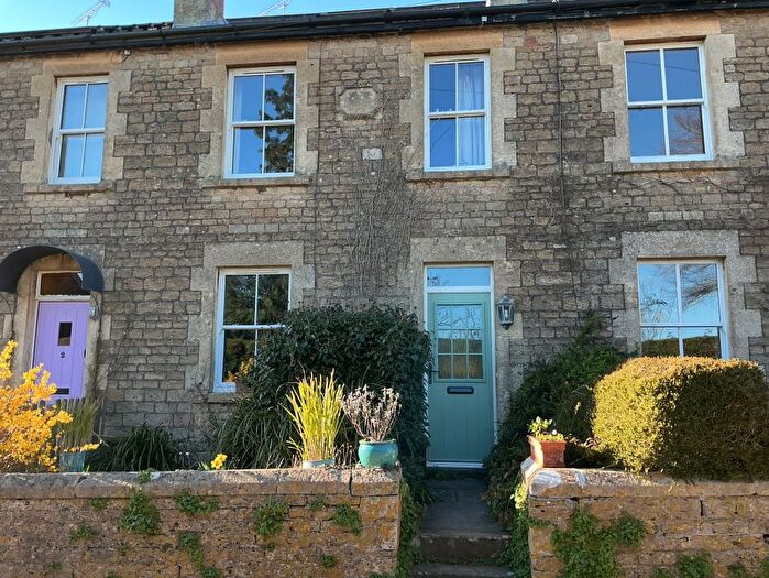 3 Bedroom Terraced House For Sale In Tyning Hill, Hemington, BA3