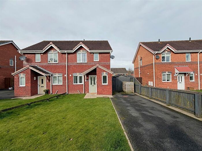 3 Bedroom Semi Detached House For Sale In Sheehan Gardens, Carlisle, CA2