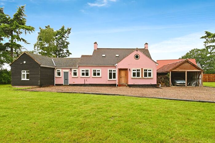 3 Bedroom Detached House To Rent In Bury Road, Stuston, Diss, IP21