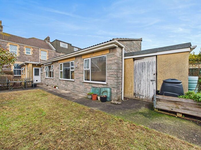 2 Bedroom Flat For Sale In Clevedon Road, Weston-Super-Mare, BS23