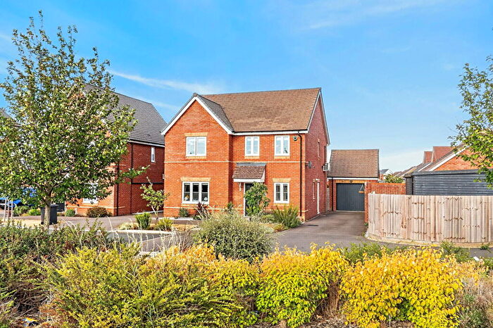 4 Bedroom Detached House For Sale In Summerhill Place, Wixams, MK45