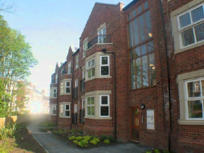 2 Bedroom Apartment To Rent In Deanery Court, Darlington, DL3