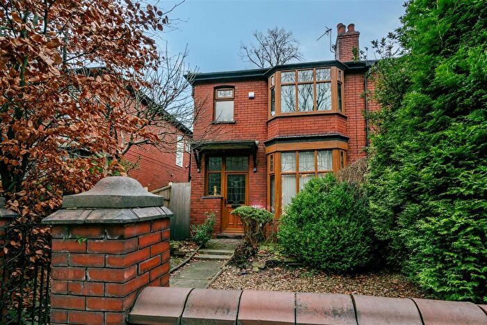 3 Bedroom Semi Detached House For Sale In Green Lane, Bolton, BL3