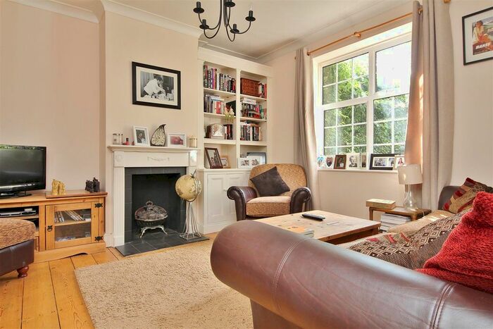2 Bedroom Terraced House To Rent In Torwood Road, London, SW15