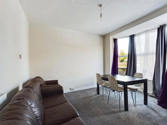 1 Bedroom Apartment To Rent In Montpelier Road, Dunkirk, Nottingham, NG7