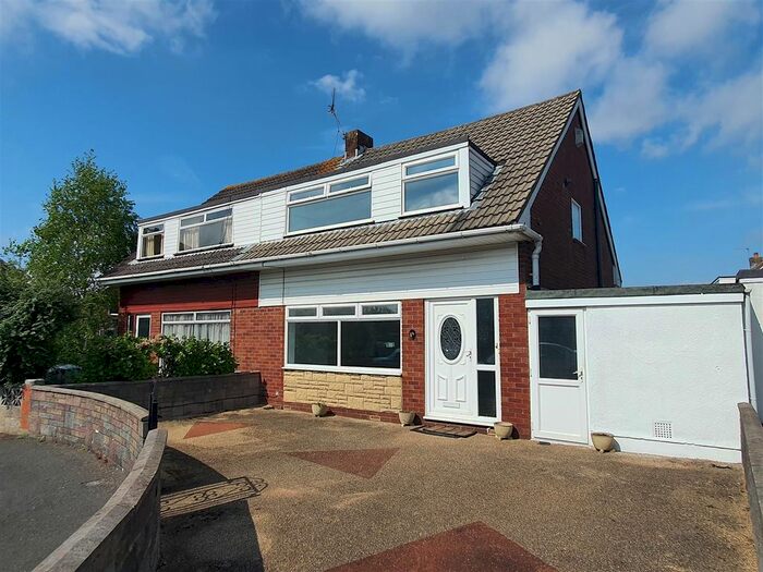 3 Bedroom Property To Rent In Appledore Close, Hengrove, Bristol, BS14