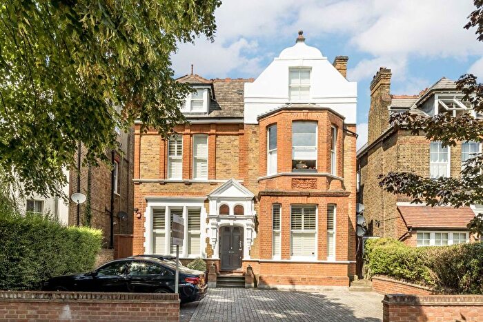 1 Bedroom Flat To Rent In Madeley Road, London, W5