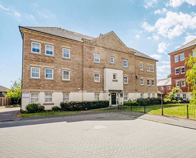2 Bedroom Flat For Sale In Rainbow Road, Erith, DA8
