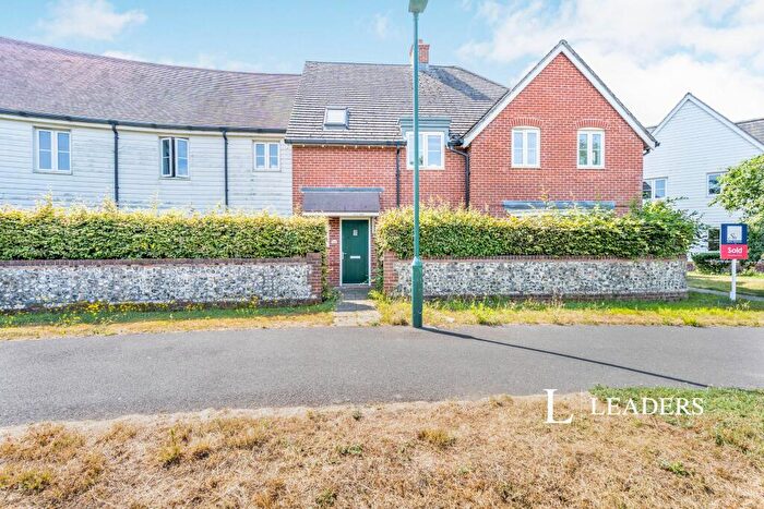 3 Bedroom Terraced House To Rent In Elbridge Avenue, PO21