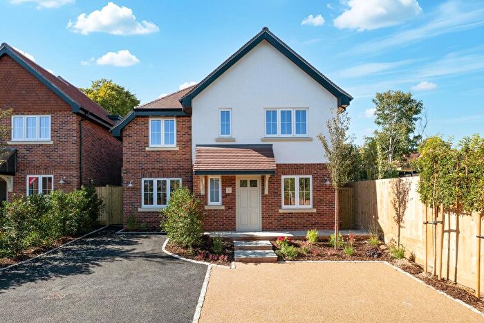 4 Bedroom Detached House For Sale In Amberwood Grove, Off Downs Wood, Epsom Downs, KT18