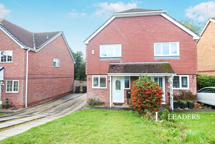 2 Bedroom Semi-Detached House To Rent In Saffron Drive, Oakwood, DE21
