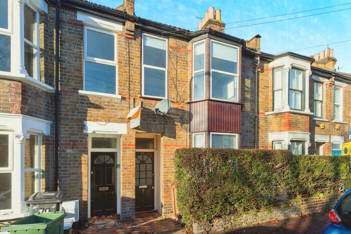2 Bedroom Terraced House To Rent In Springfield Road, Walthamstow, London, E17