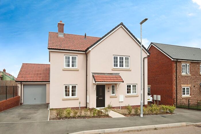 3 Bedroom Detached House For Sale In Coleridge Way, Watchet, TA23