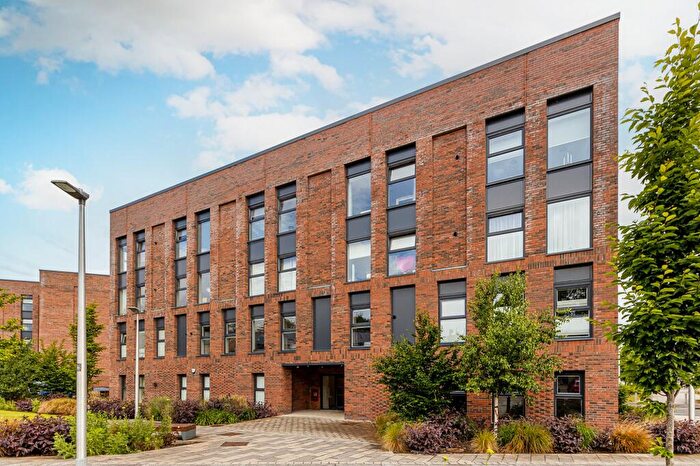 2 Bedroom Apartment For Sale In Festival Court, Festival Park, Glasgow, G51