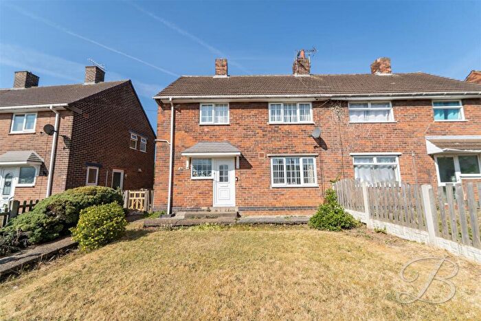 3 Bedroom Semi-Detached House For Sale In Slant Lane, Shirebrook, Mansfield, NG20