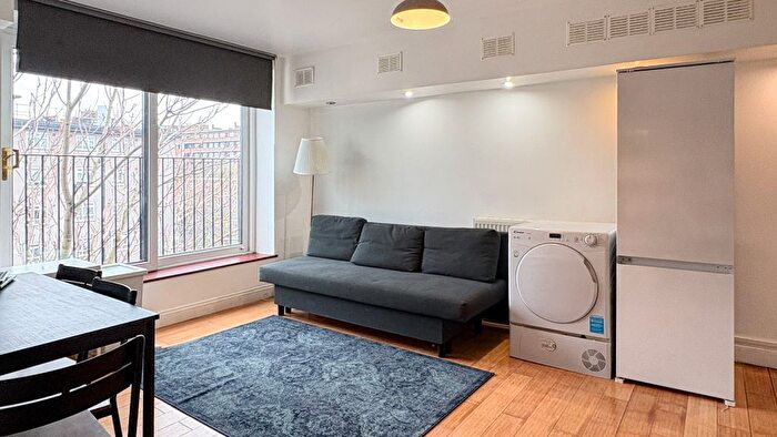 1 Bedroom Flat To Rent In Laugan Walk, London, SE17