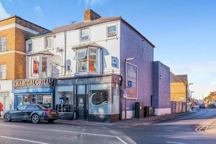 5 Bedroom Property To Rent In High Street, Egham, Surrey, TW20