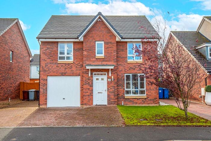 4 Bedroom Detached House To Rent In Foxglove Grove, Cambuslang, Glasgow, G72