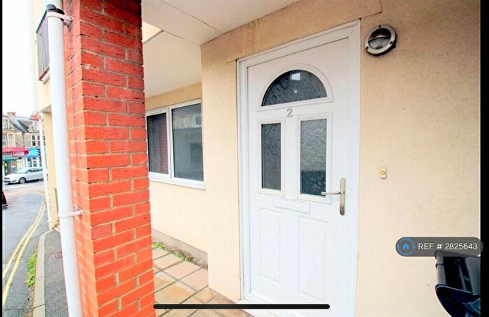 3 Bedroom Flat To Rent In Talbot Place, Bristol, BS4