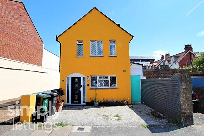 4 Bedroom House To Rent In Richardson Road, Hove, BN3