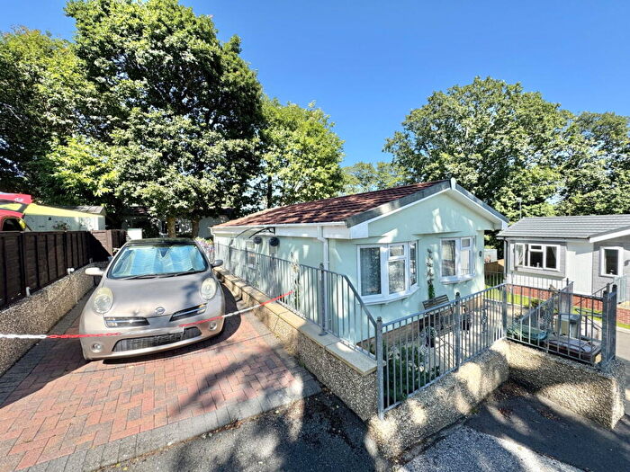 2 Bedroom Park Home For Sale In Queens Close, Glenholt Park, Plymouth, PL6