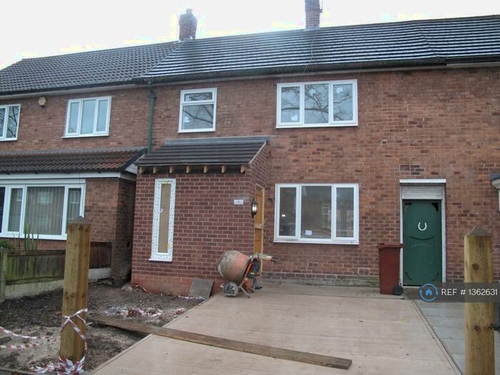 3 Bedroom Terraced House To Rent In Peel Hall Road, Manchester, M22