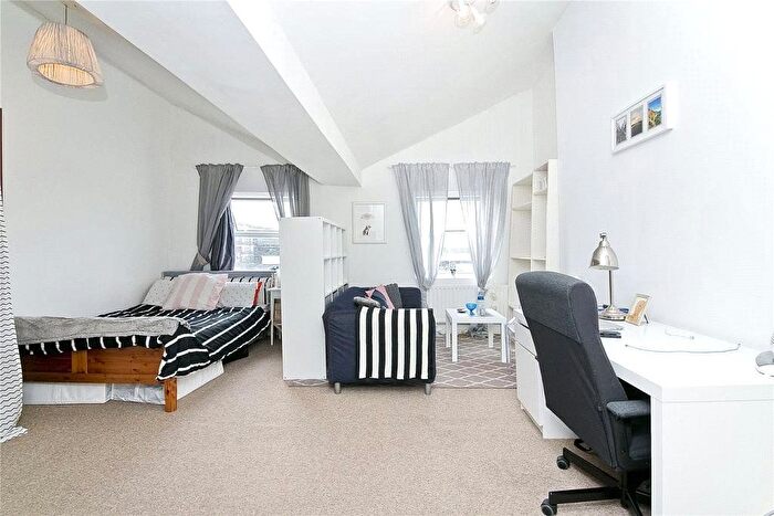 1 Bedroom Property To Rent In Royal College Street, Camden Town, NW1